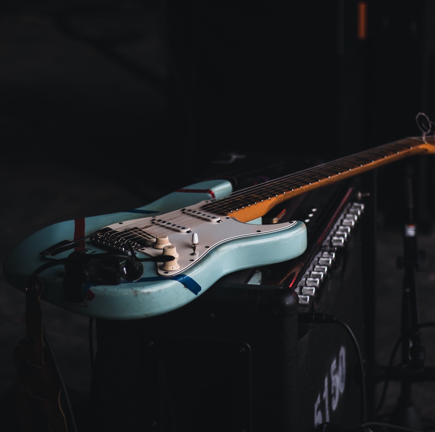 5 BEST Electric Guitars Under $200 - In-Depth Tested